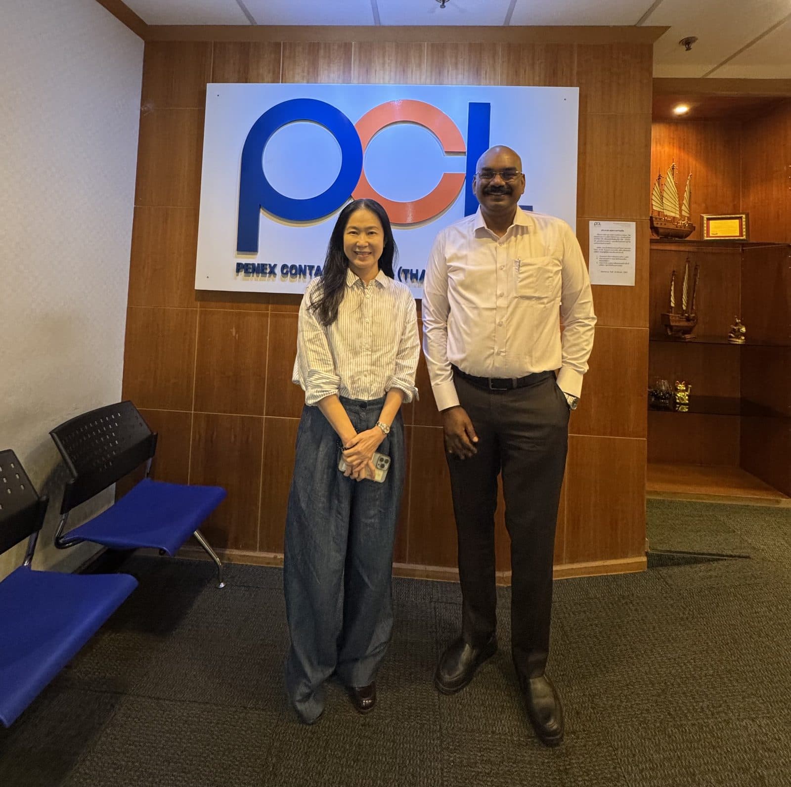 BOSS Container Line leadership meeting a shipping and logistics partner