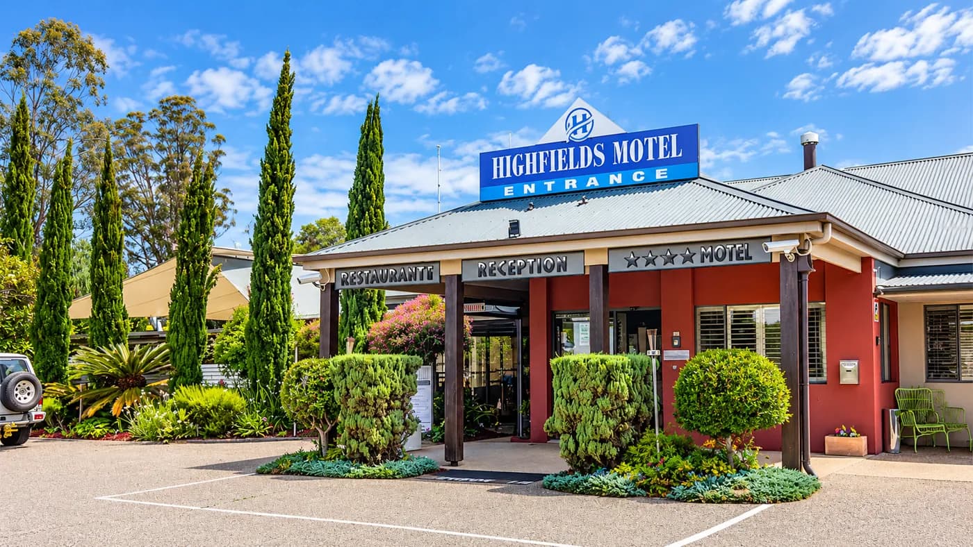 Highfields Motel entrance
