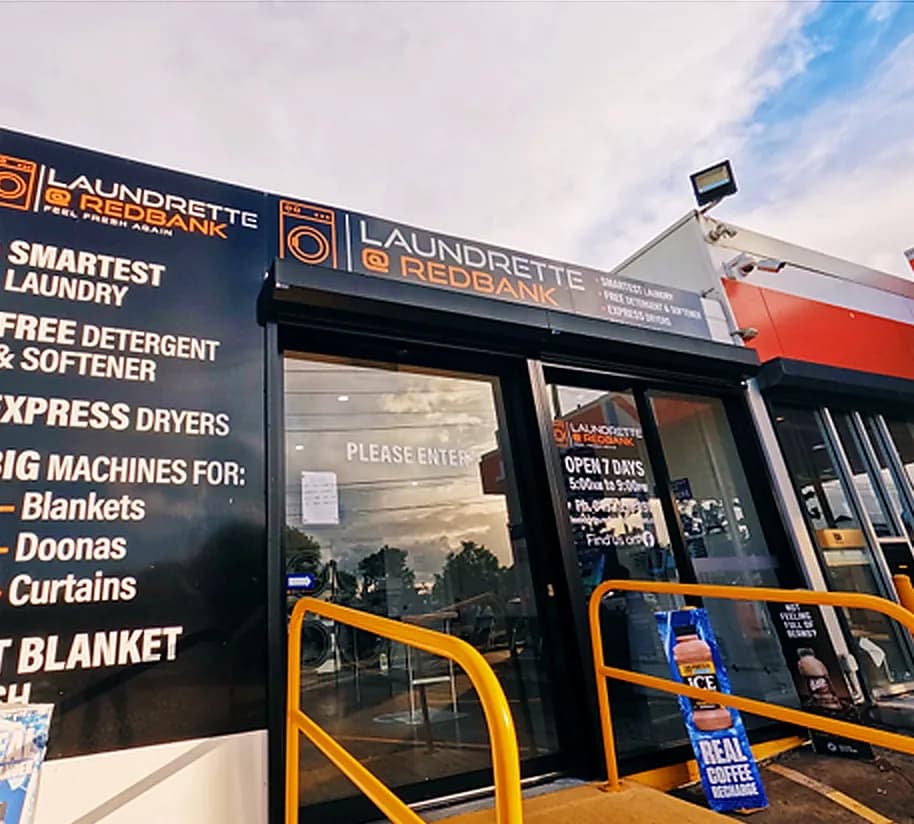 Laundrette @ Redbank shopfront